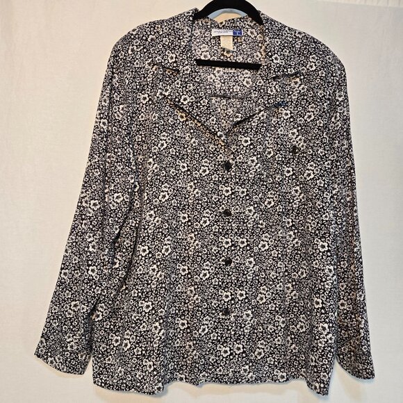 ARTHUR WARREN LTD. FOR HER Tops - USA Made ARTHUR WARREN LTD. FOR HER Vintage Black White Floral Shirt Size 42/XL